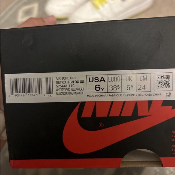 Retro Jordan 1 - Picture 9 of 11